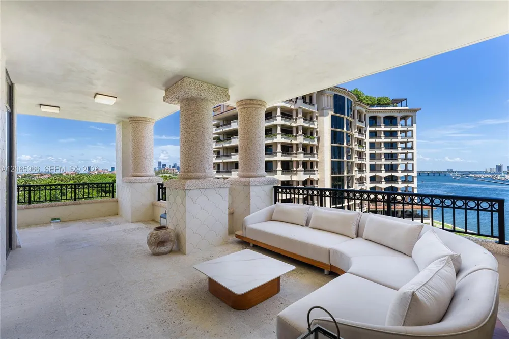 7061 Fisher Island Dr #7061 Miami Beach, FL 33109