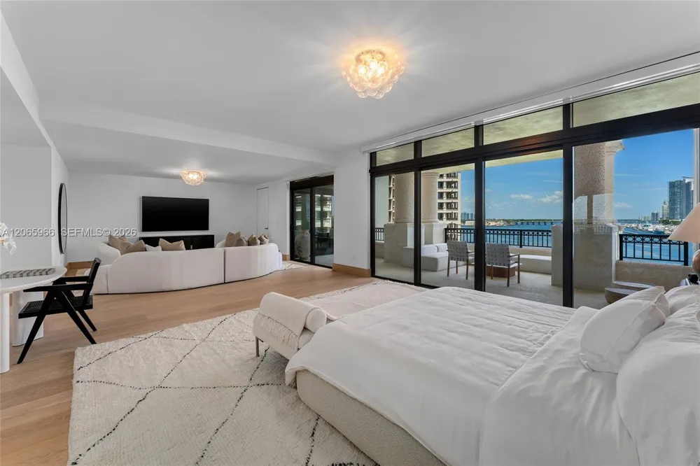 7061 Fisher Island Dr #7061 Miami Beach, FL 33109