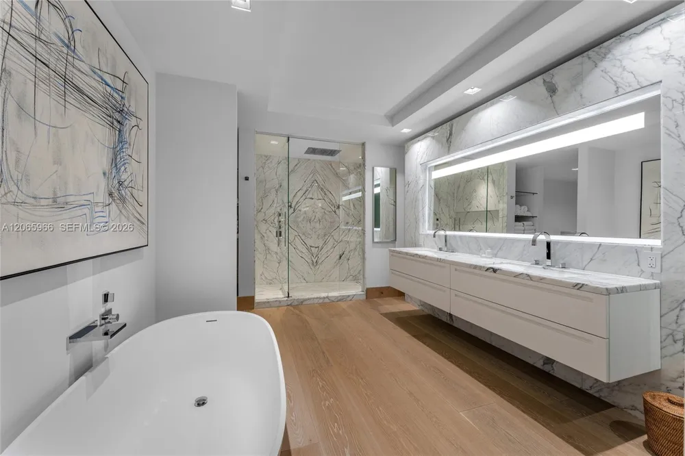 7061 Fisher Island Dr #7061 Miami Beach, FL 33109