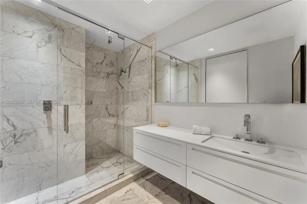 7061 Fisher Island Dr #7061 Miami Beach, FL 33109