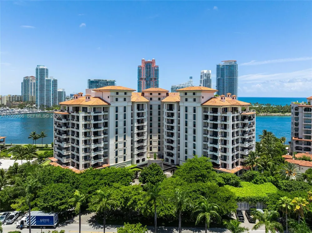 7061 Fisher Island Dr #7061 Miami Beach, FL 33109