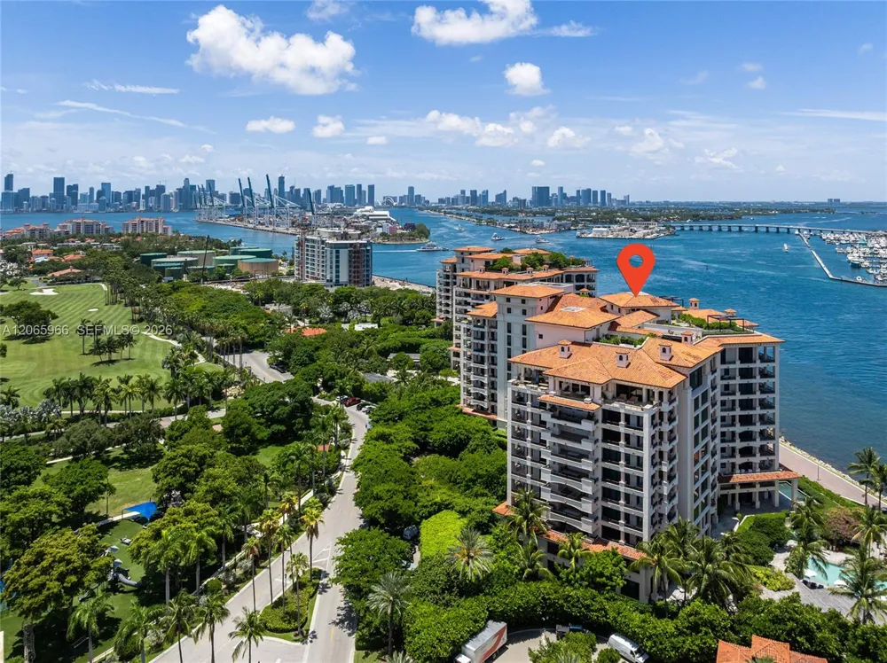 7061 Fisher Island Dr #7061 Miami Beach, FL 33109