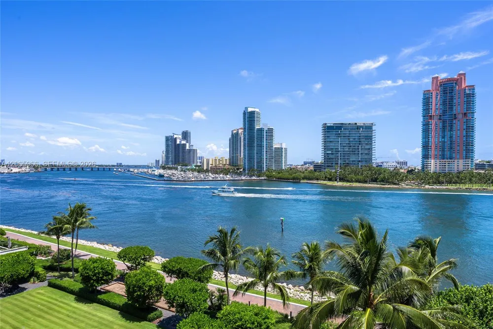 7061 Fisher Island Dr #7061 Miami Beach, FL 33109