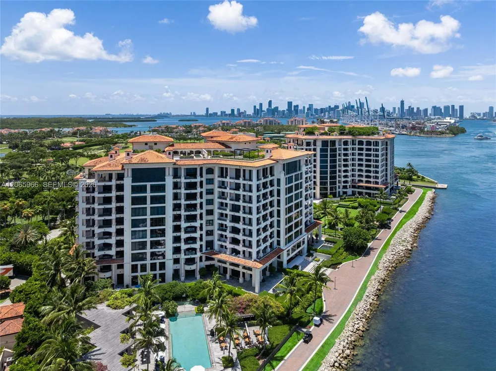 7061 Fisher Island Dr #7061 Miami Beach, FL 33109