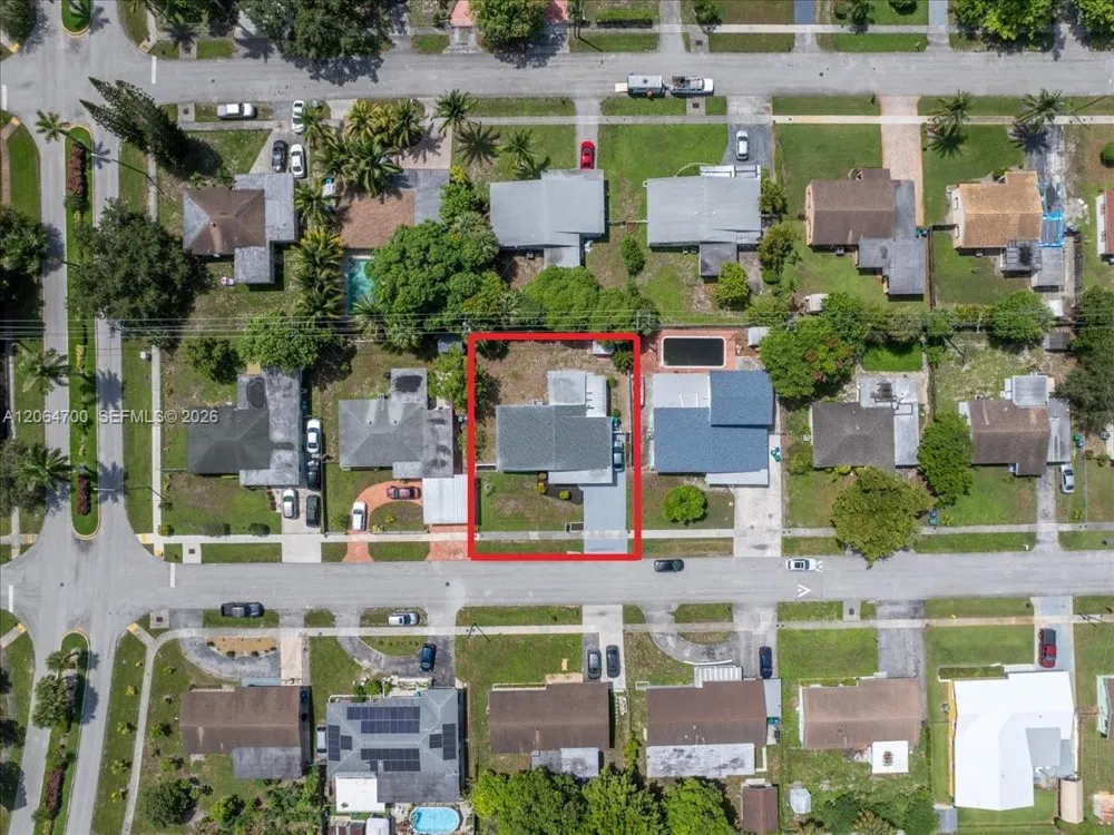 3820 NW 5th St Lauderhill, FL 33311