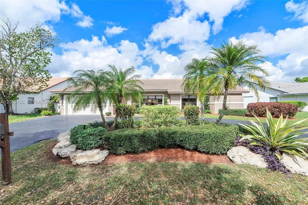 8551 NW 53rd Ct Coral Springs, FL 33067