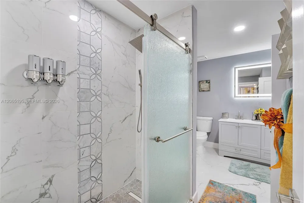 8551 NW 53rd Ct Coral Springs, FL 33067
