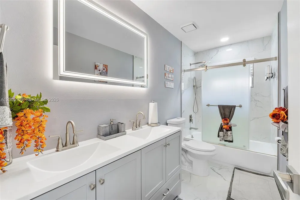 8551 NW 53rd Ct Coral Springs, FL 33067