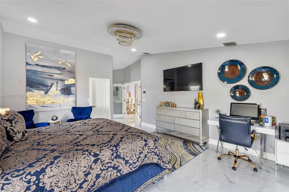 8551 NW 53rd Ct Coral Springs, FL 33067