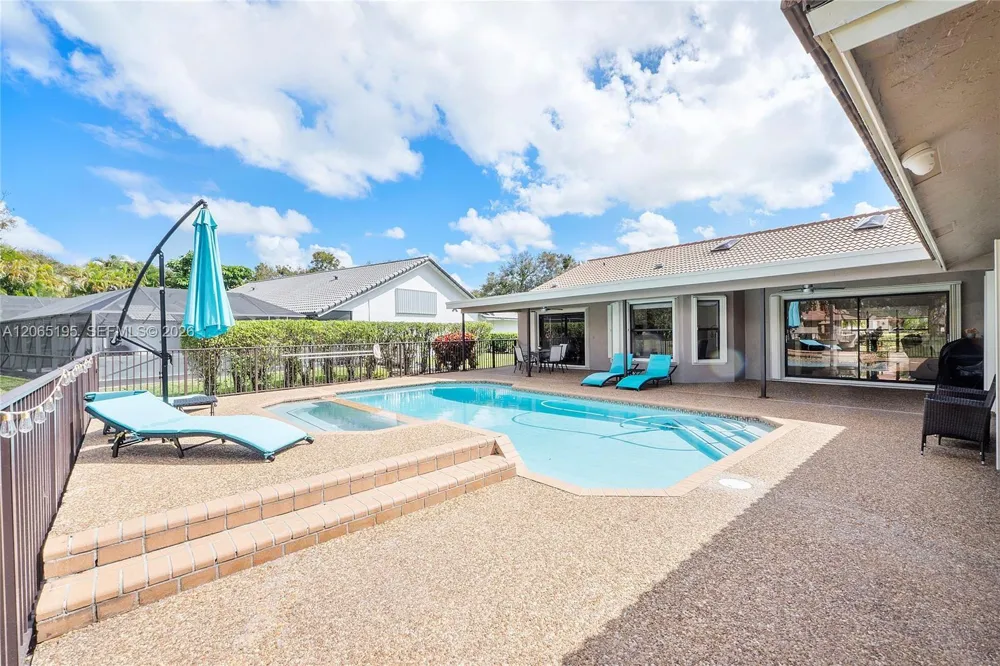 8551 NW 53rd Ct Coral Springs, FL 33067