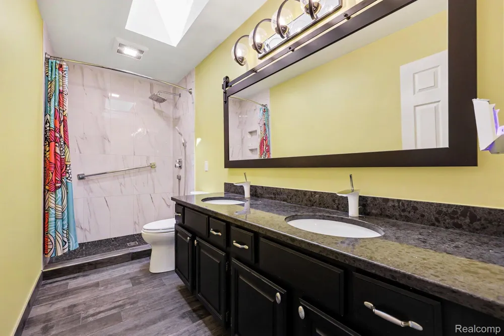 2557 Orbit Drive Orion Charter Township, MI 48360