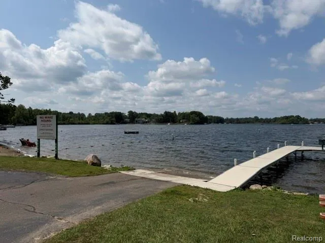 2557 Orbit Drive Orion Charter Township, MI 48360