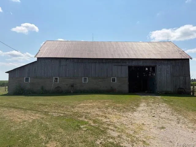6220 Kaufman Road Huron Township, MI 48468