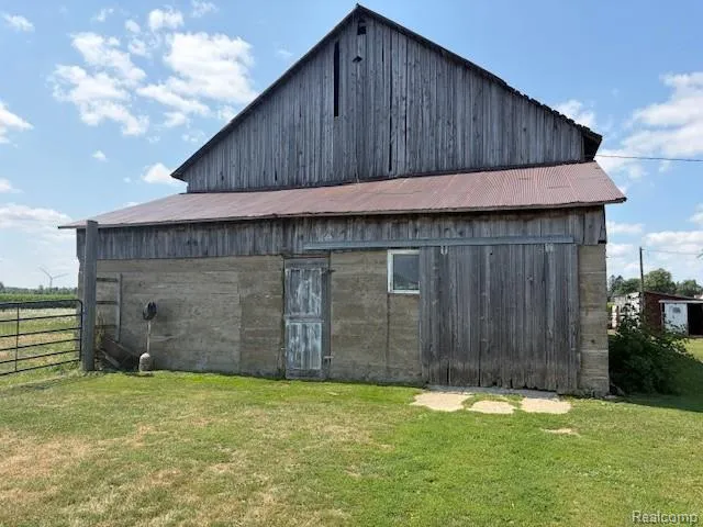 6220 Kaufman Road Huron Township, MI 48468