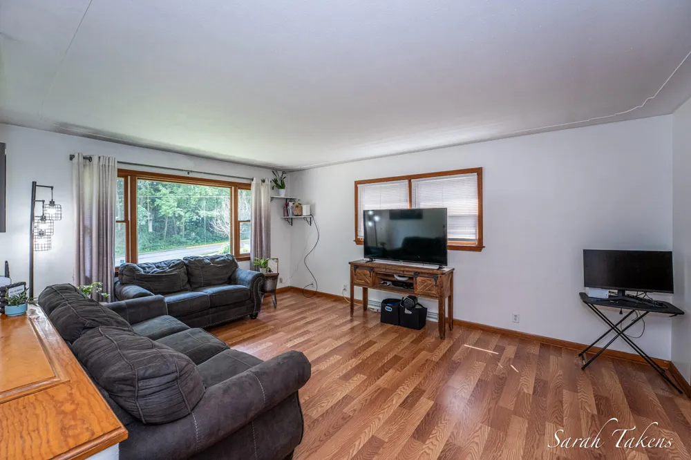 3860 E Pontaluna Road Fruitport Charter Township, MI 49415