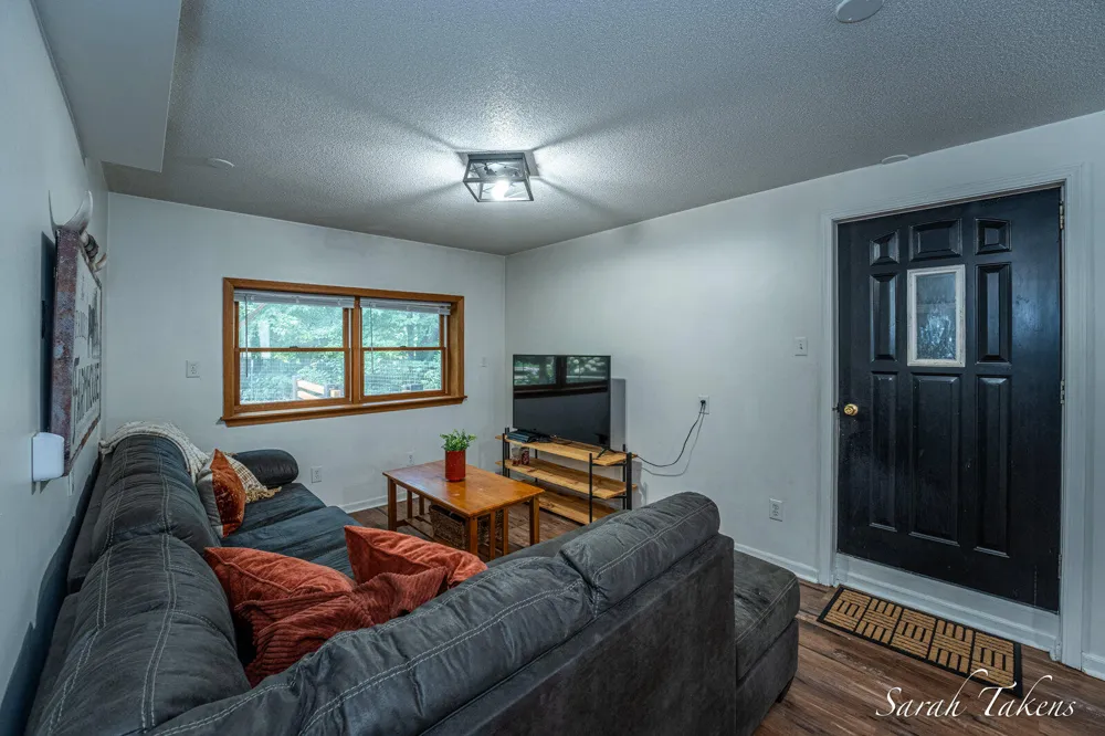 3860 E Pontaluna Road Fruitport Charter Township, MI 49415