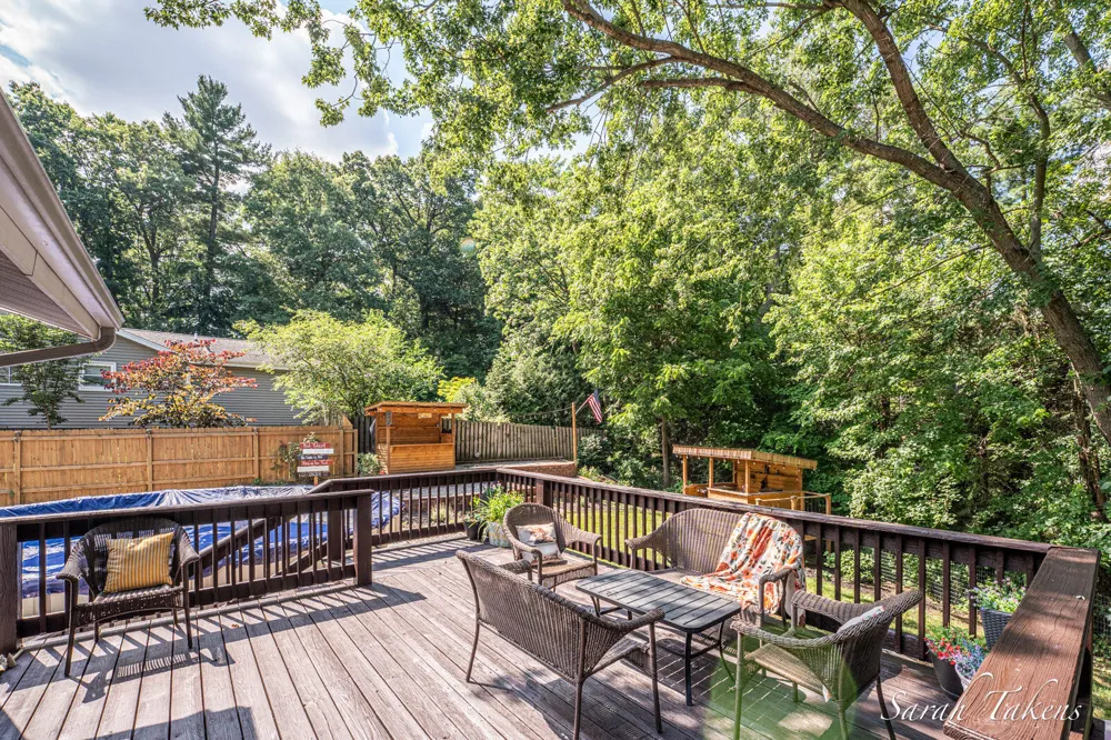 3860 E Pontaluna Road Fruitport Charter Township, MI 49415
