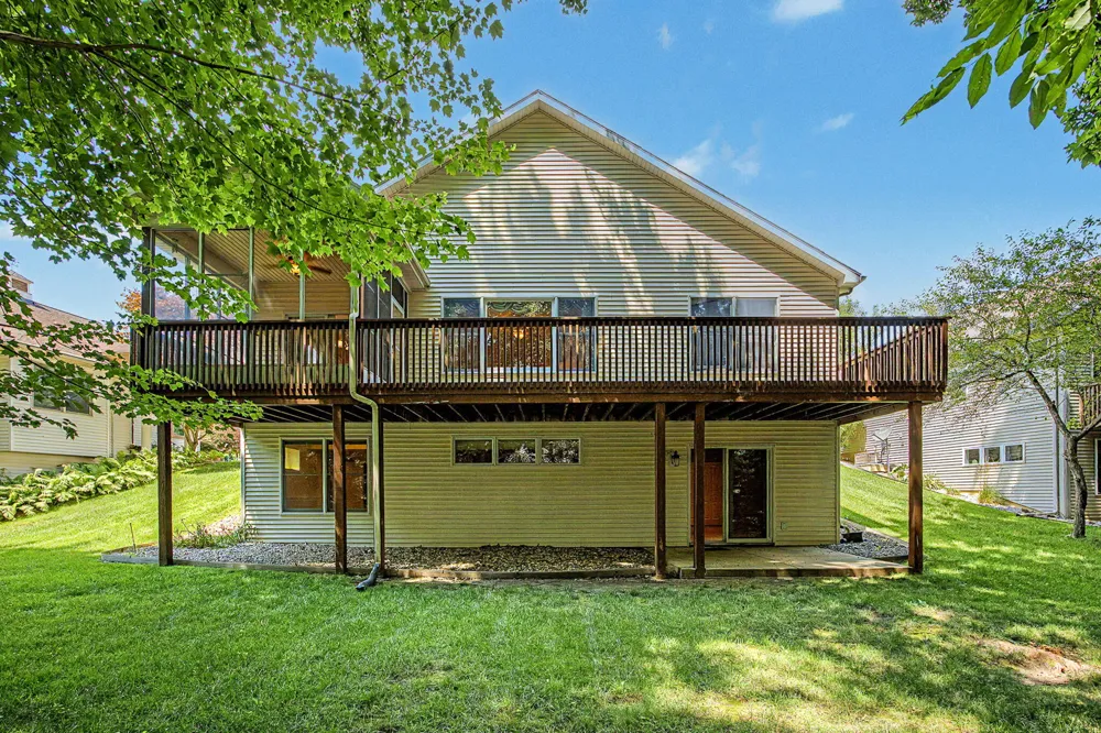 3015 S Wood Dale Drive Summit Township, MI 49203