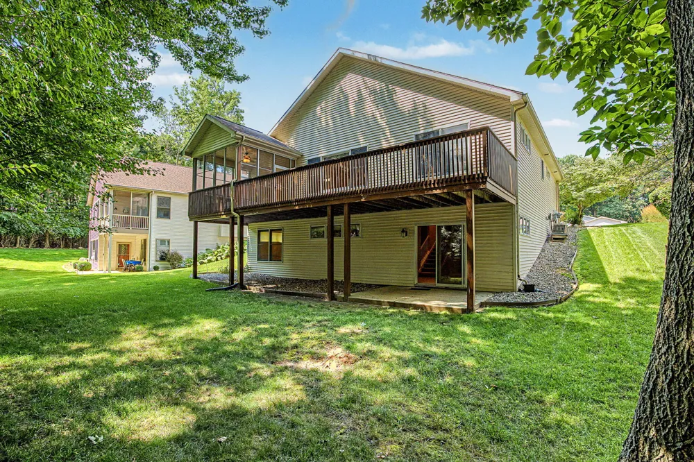 3015 S Wood Dale Drive Summit Township, MI 49203