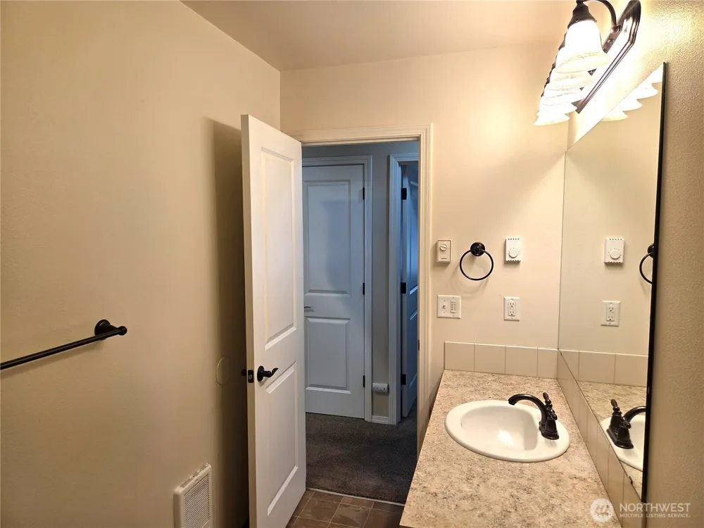 1113 Manzanita Way Vancouver, WA 98661