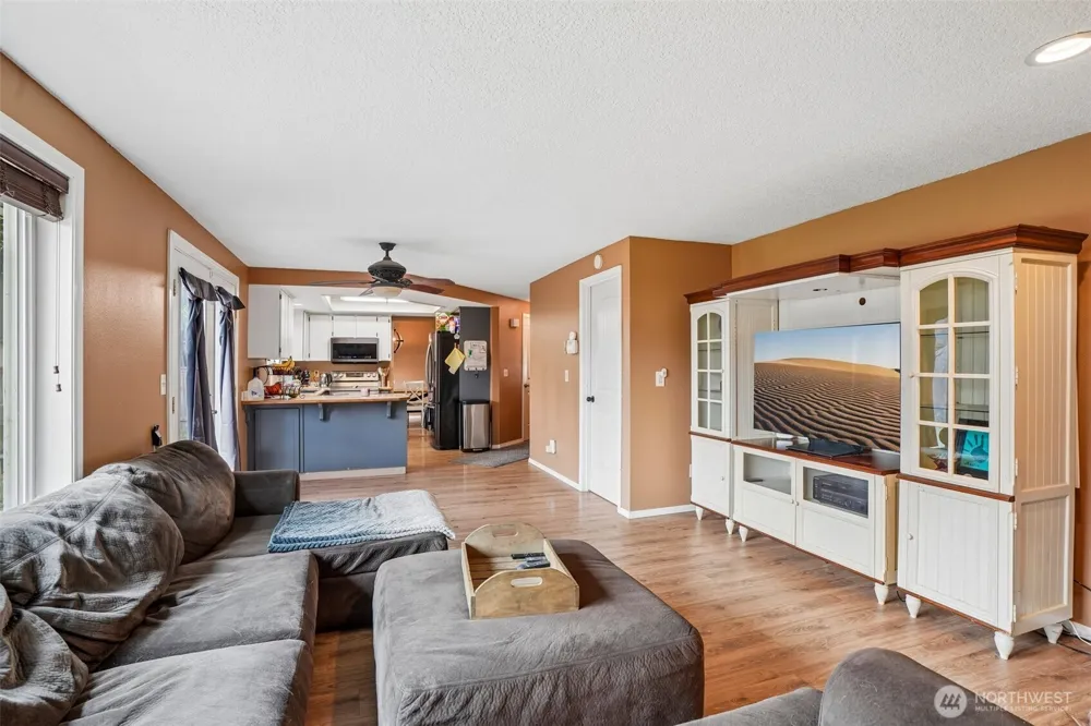4021 NE 157th Avenue Vancouver, WA 98682
