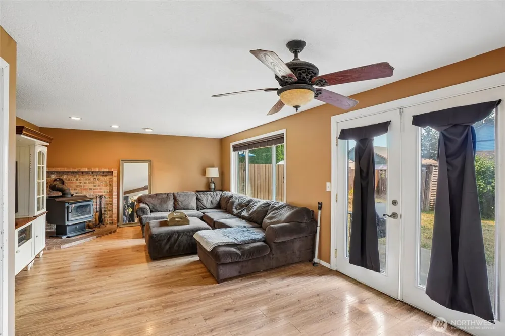 4021 NE 157th Avenue Vancouver, WA 98682