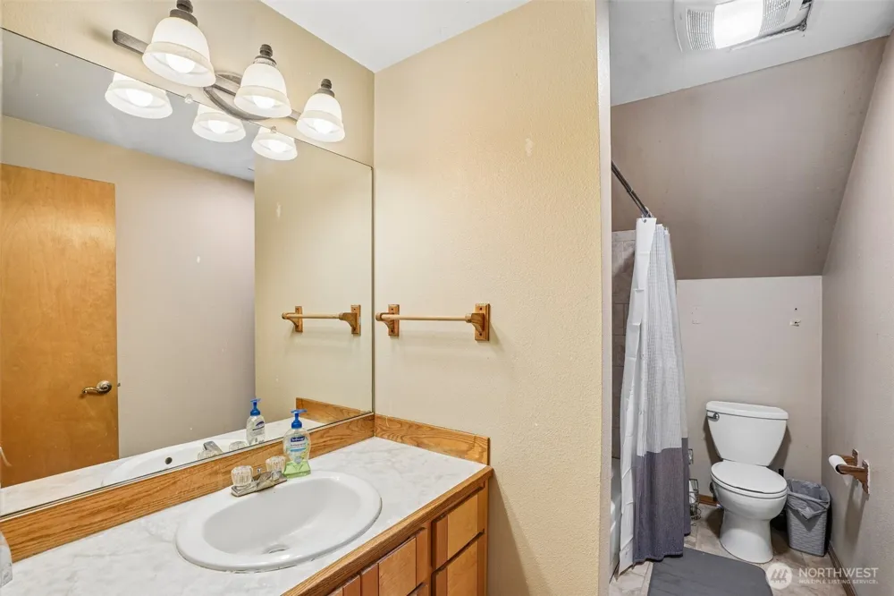 4021 NE 157th Avenue Vancouver, WA 98682