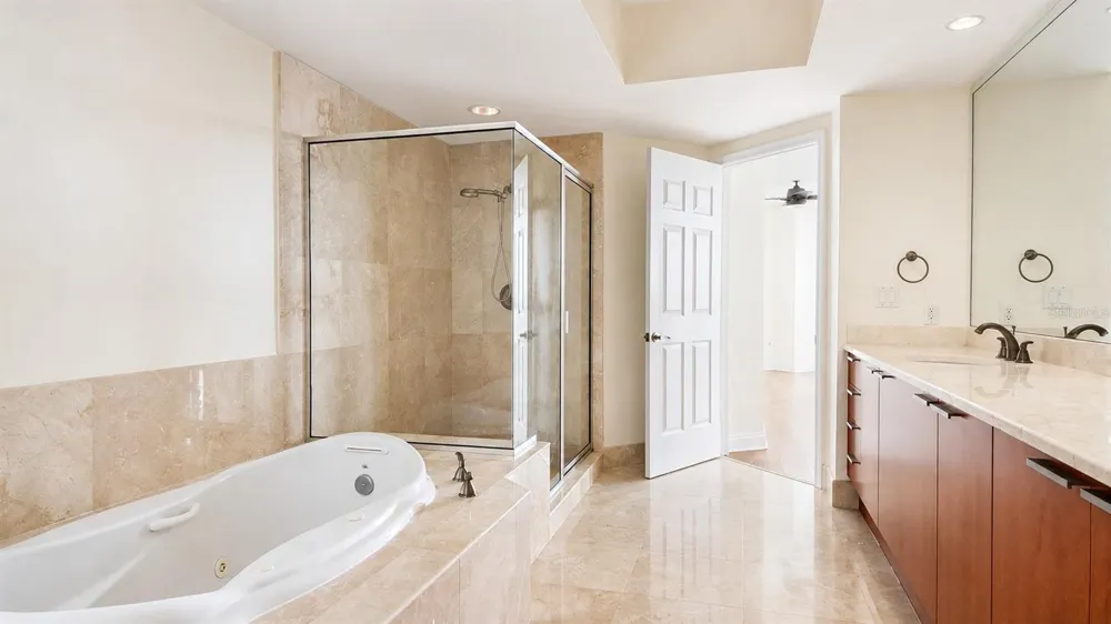 241 RIVERSIDE DRIVE #608 Holly Hill, FL 32117