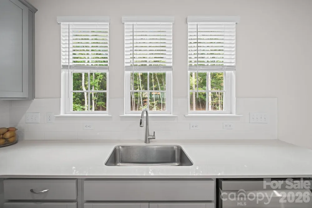1131 Bandon Drive Waxhaw, NC 28173