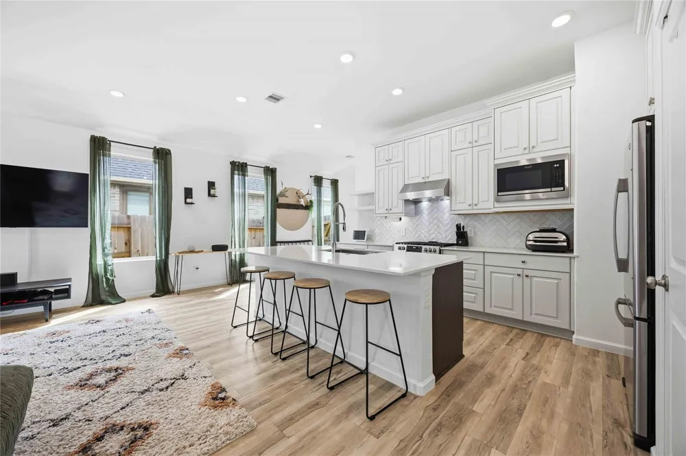 35432 Woodtrace Circle Pinehurst, TX 77362