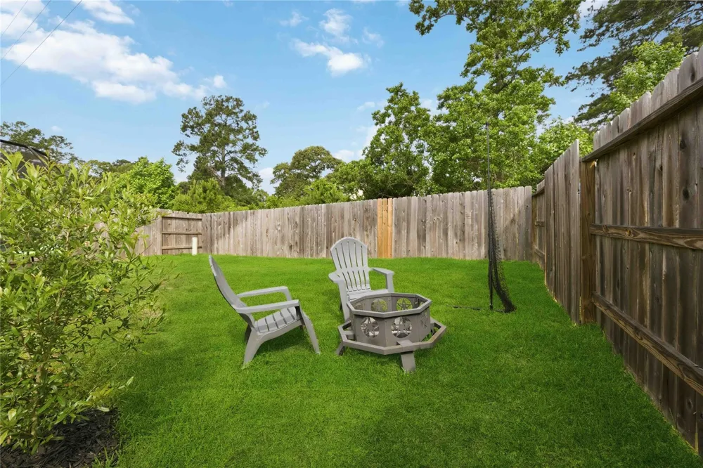 35432 Woodtrace Circle Pinehurst, TX 77362