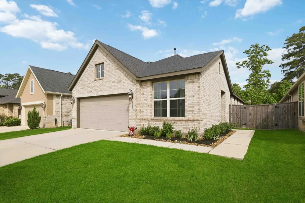 35432 Woodtrace Circle Pinehurst, TX 77362
