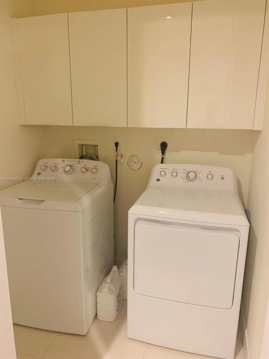 10220 NW 63rd Ter #205 Doral, FL 33178