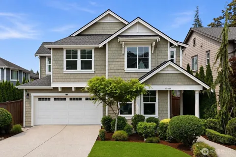 12507 79th Ave NE