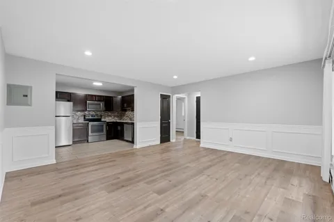 4127 Kent Rd