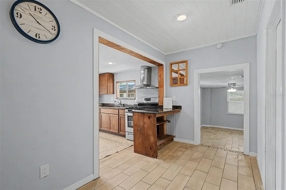 201 BROOKS ROAD Frostproof, FL 33843