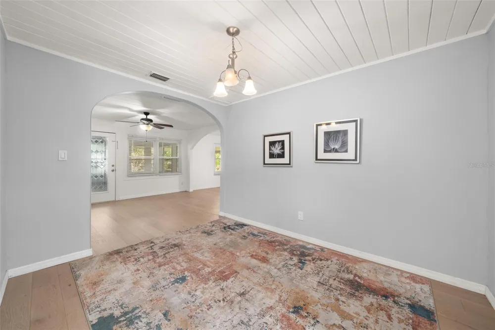 201 BROOKS ROAD Frostproof, FL 33843