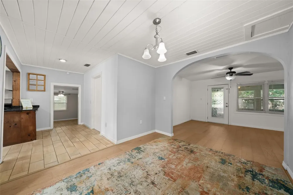 201 BROOKS ROAD Frostproof, FL 33843