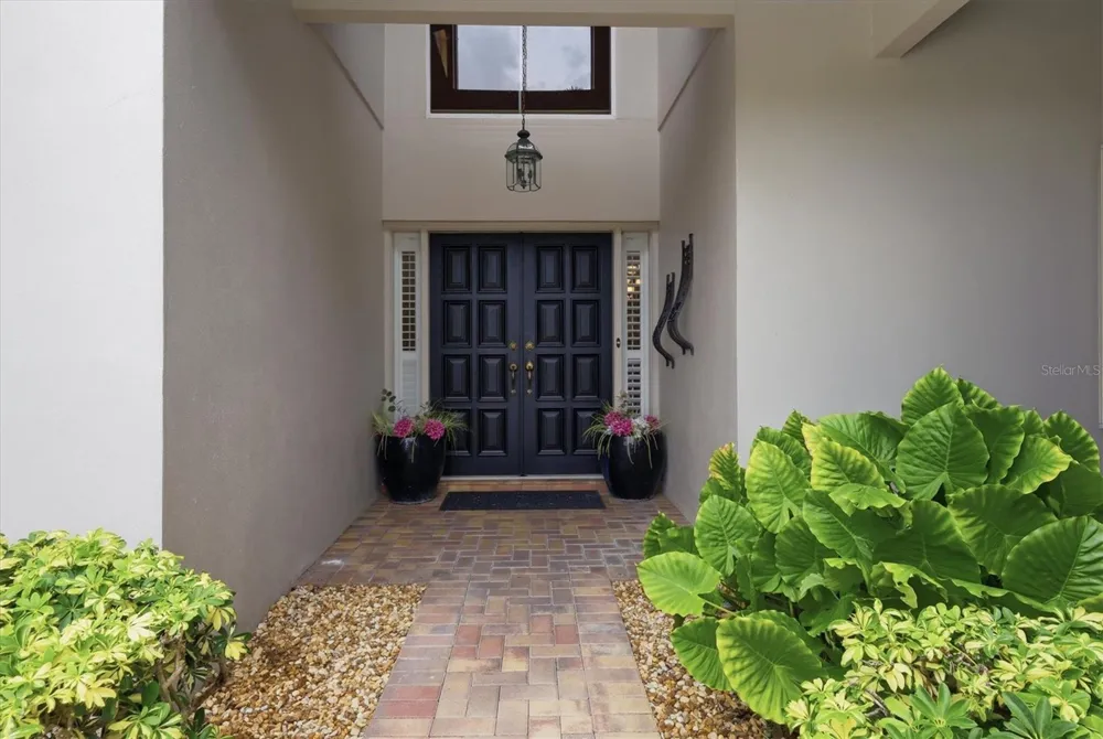 7596 CALLE FACIL Sarasota, FL 34238