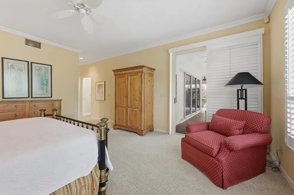 7596 CALLE FACIL Sarasota, FL 34238