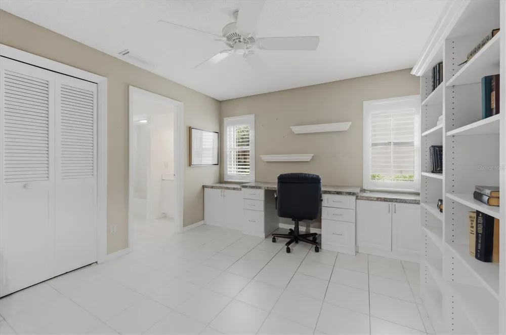 7596 CALLE FACIL Sarasota, FL 34238