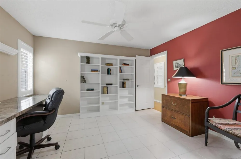7596 CALLE FACIL Sarasota, FL 34238