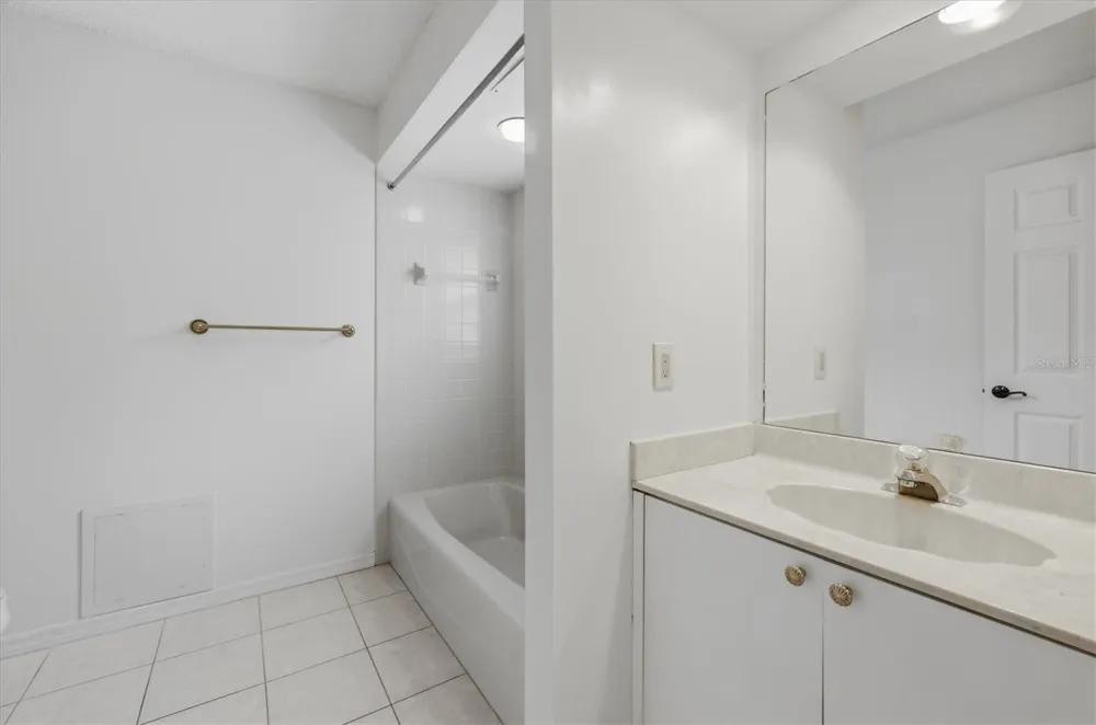 7596 CALLE FACIL Sarasota, FL 34238