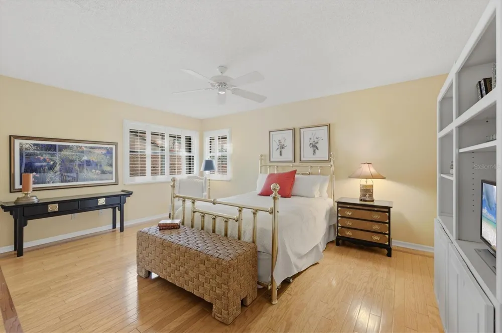 7596 CALLE FACIL Sarasota, FL 34238