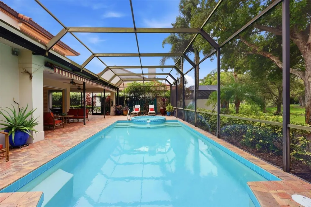 7596 CALLE FACIL Sarasota, FL 34238