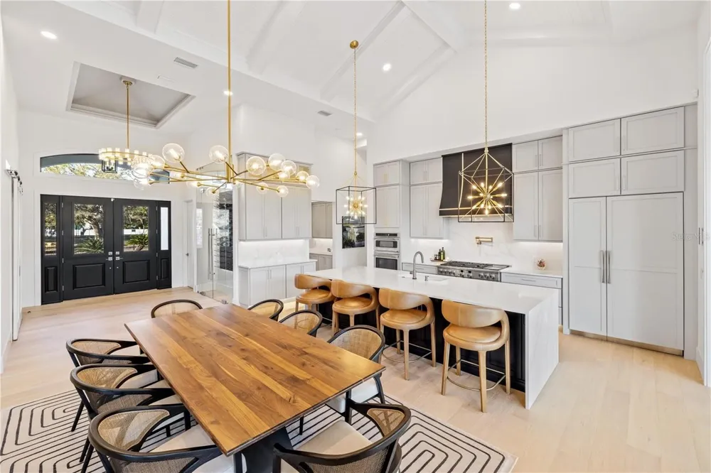 1800 WEBBER STREET Sarasota, FL 34239