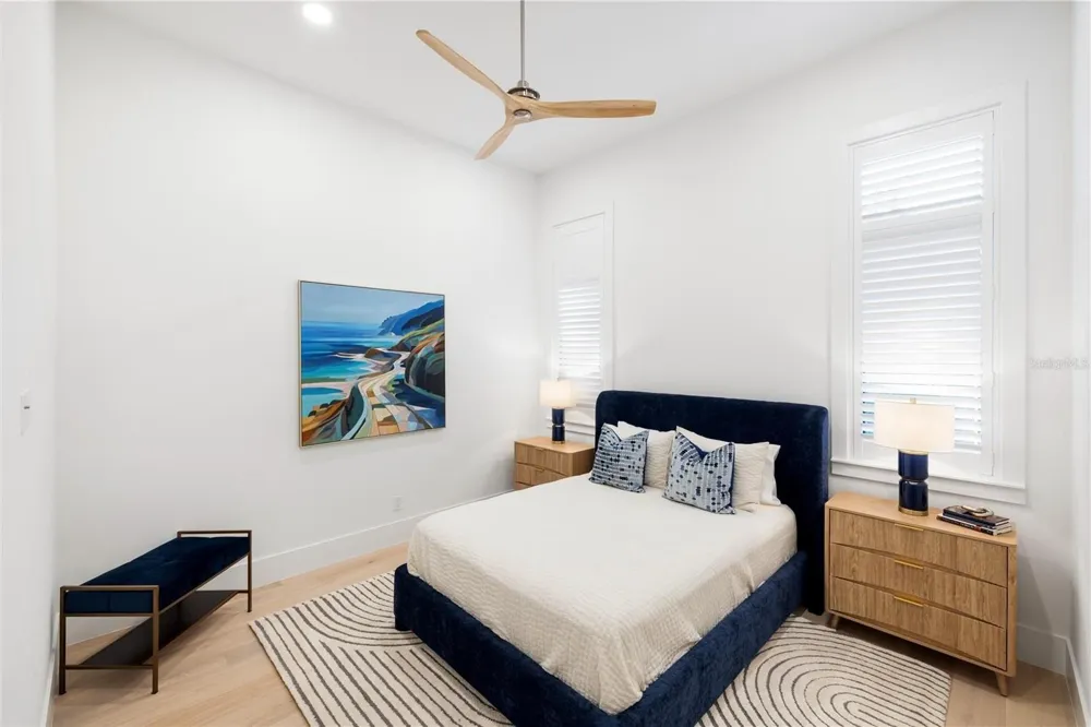1800 WEBBER STREET Sarasota, FL 34239