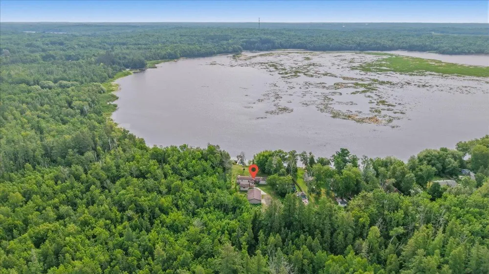 5226 E Lake Road Saginaw, MN 55779