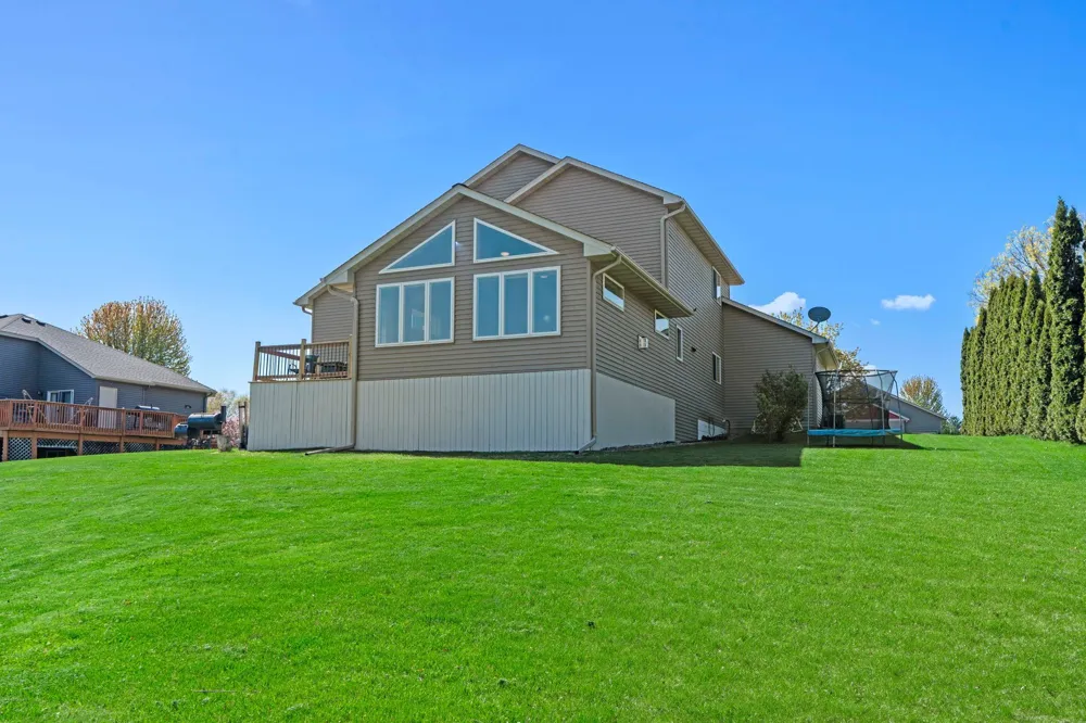 1839 Quebec Street Centerville, MN 55038