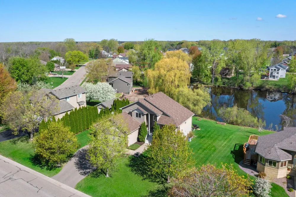 1839 Quebec Street Centerville, MN 55038